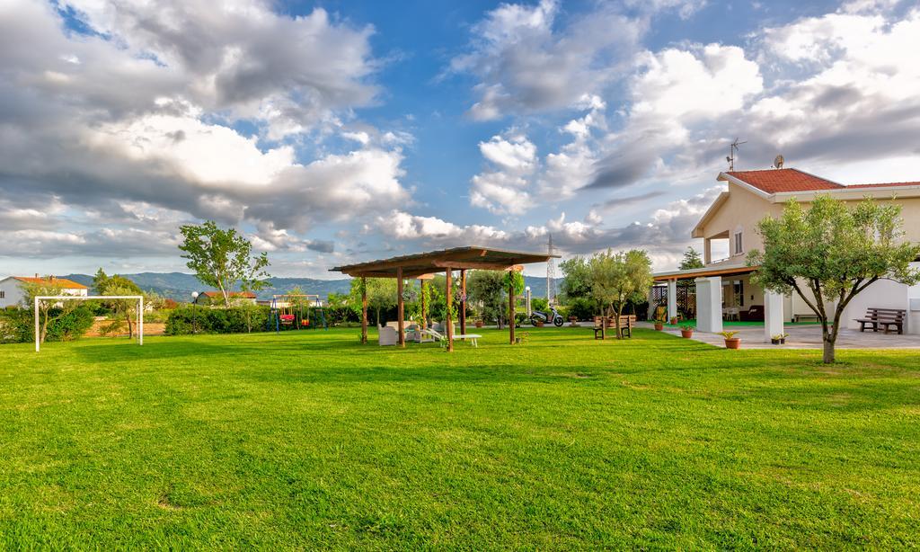 Jamm Ja Guest House เพสตุม ภายนอก รูปภาพ